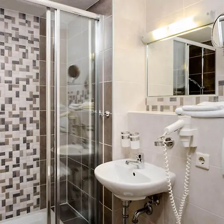 Meyerhof Отель 3*